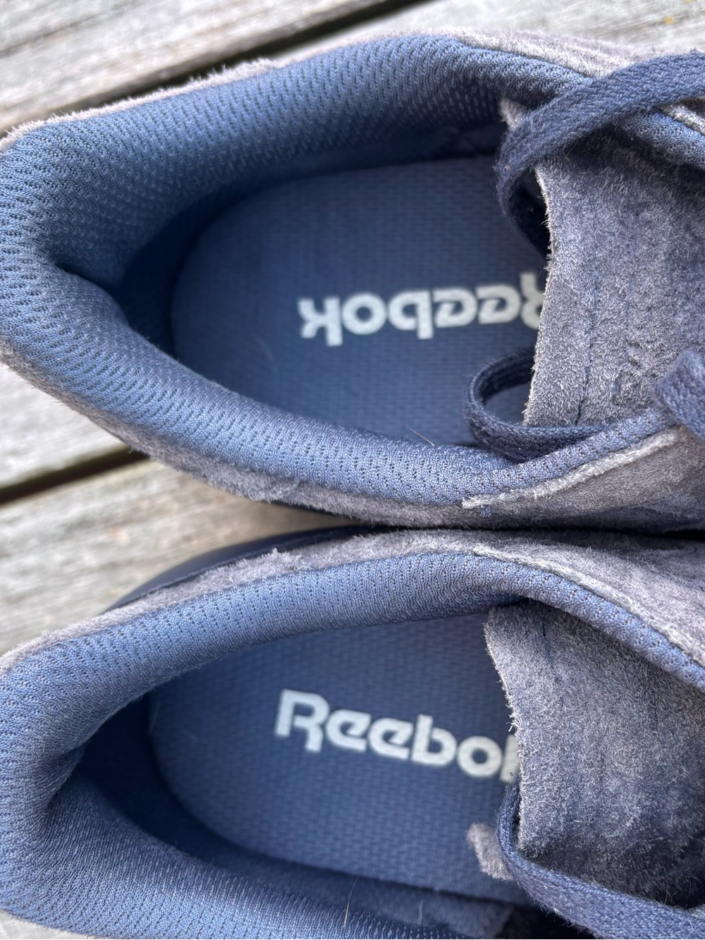 Men’s Reebok sneakers - Picture 3 of 5